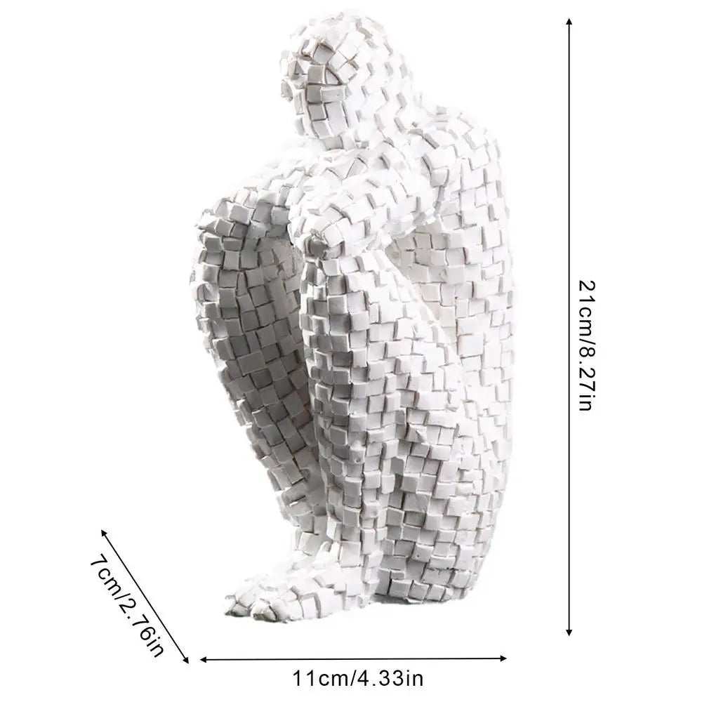 Penseur nordique : sculpture abstraite en résine